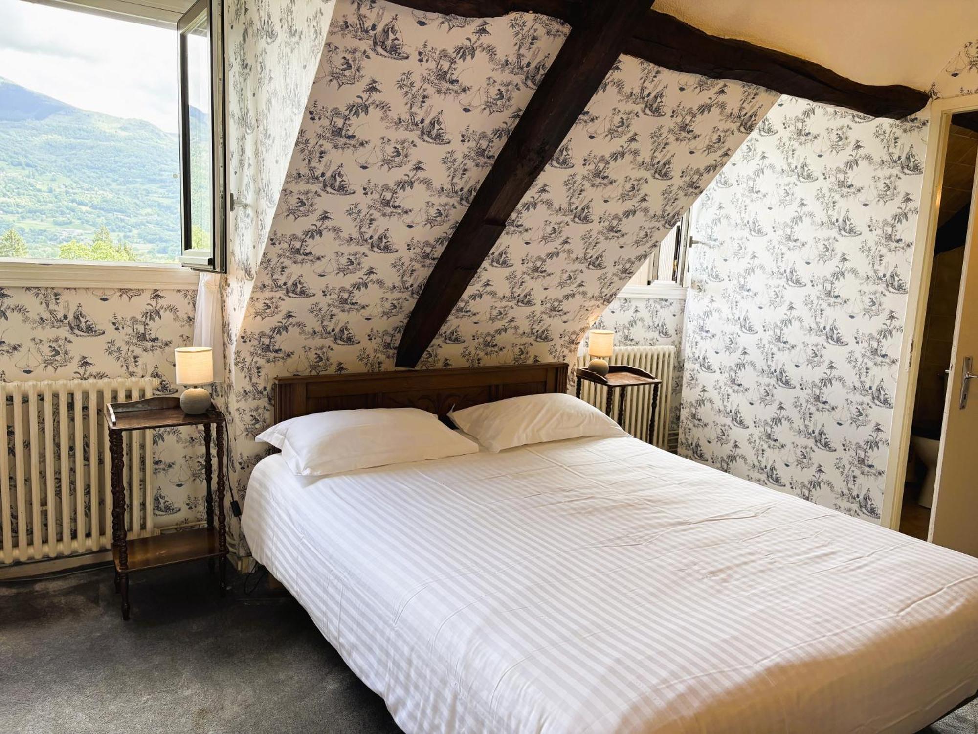 Logis Hotel Beau Site Argeles-Gazost Luaran gambar