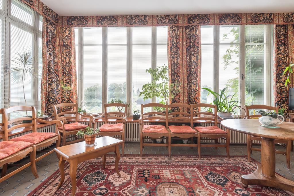 Logis Hotel Beau Site Argeles-Gazost Luaran gambar